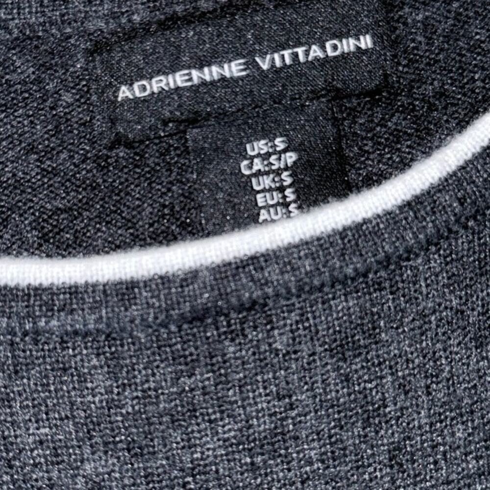 ADRIENNE VITTADINI charcoal gray white pleated merino wool flare sleeve dress - Picture 5 of 6